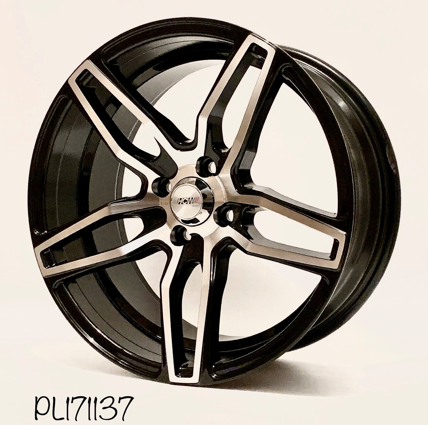 PL171137, Rin 17, Medida y Diámetro: 17x8.0, Barrenación: 4x100.