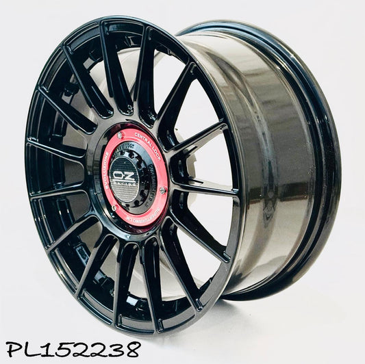 PL152238, Rin 15, Medida y Diámetro: 15x7.0, Barrenación: 4x100/4x114.3.
